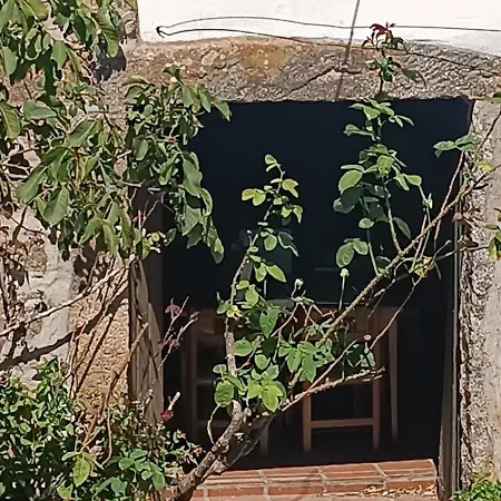 Casa Da Mestra De Areas